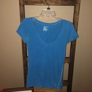 American eagle blue t shirt